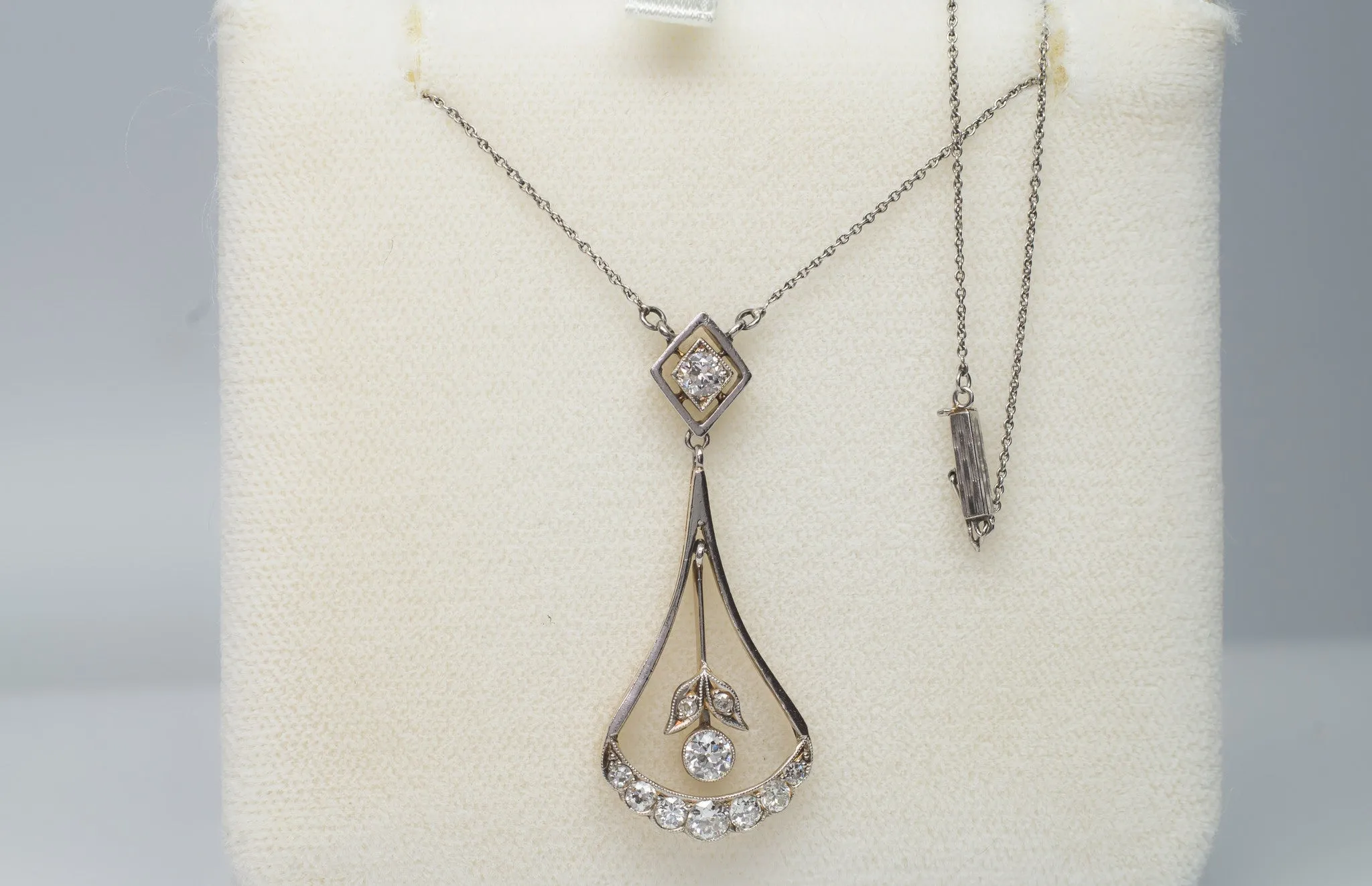 0.85CTW ART NOUVEAU OLD CUT DIAMOND AND PLATINUM LAVALIER NECKLACE