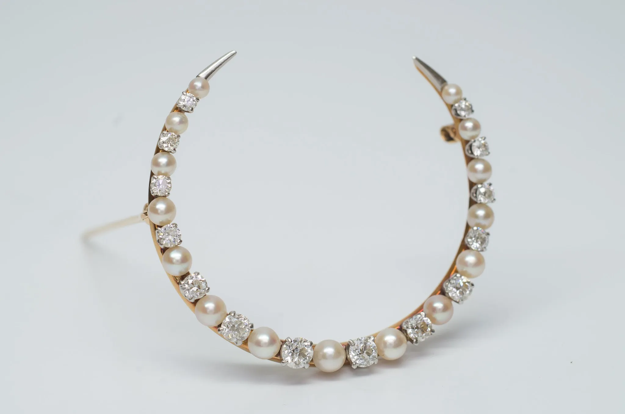 1.16ctw EDWARDIAN OLD EUROPEAN CUT DIAMOND AND PEARL BROOCH