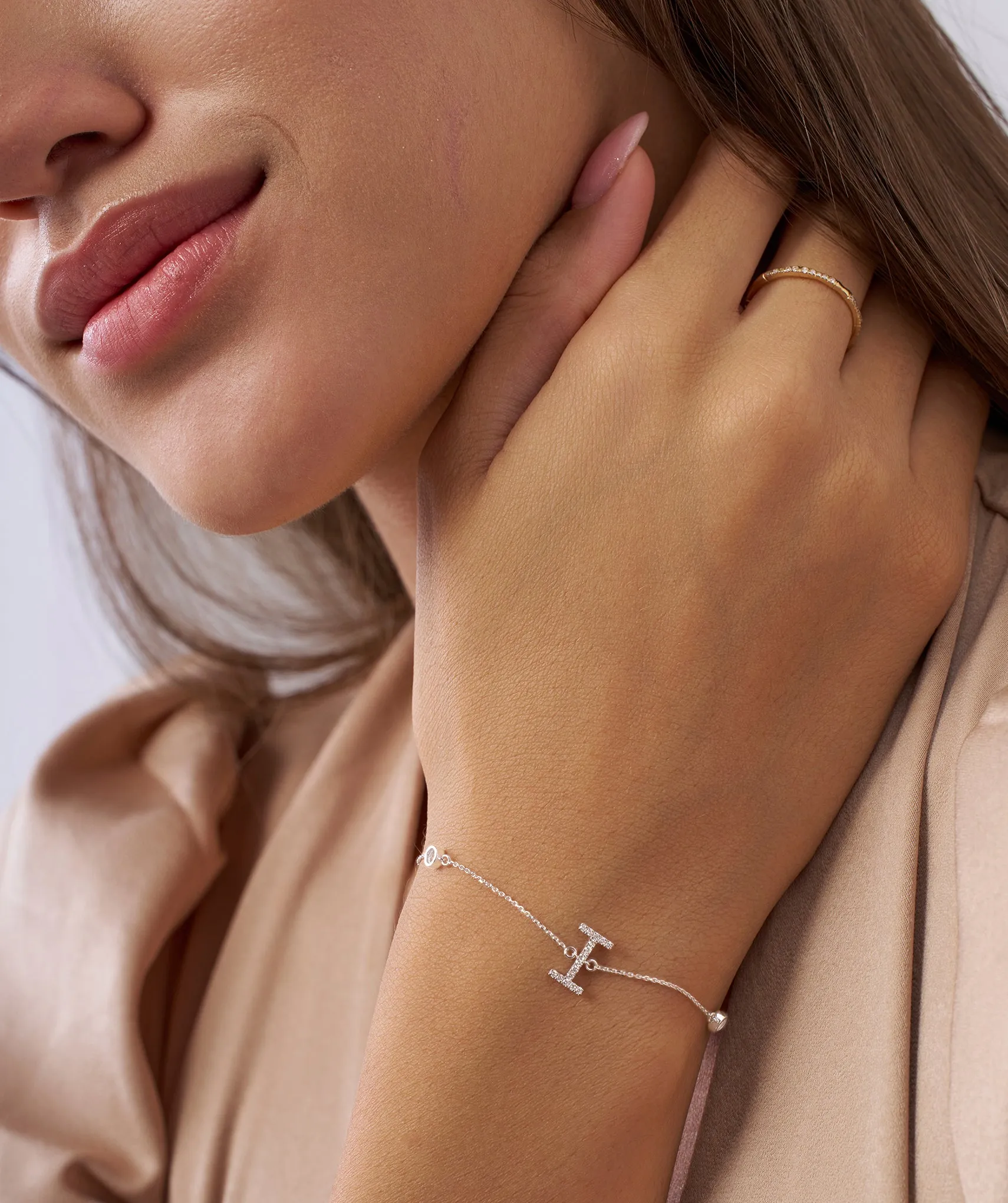 14K Gold "I" Initial Diamond Bracelet