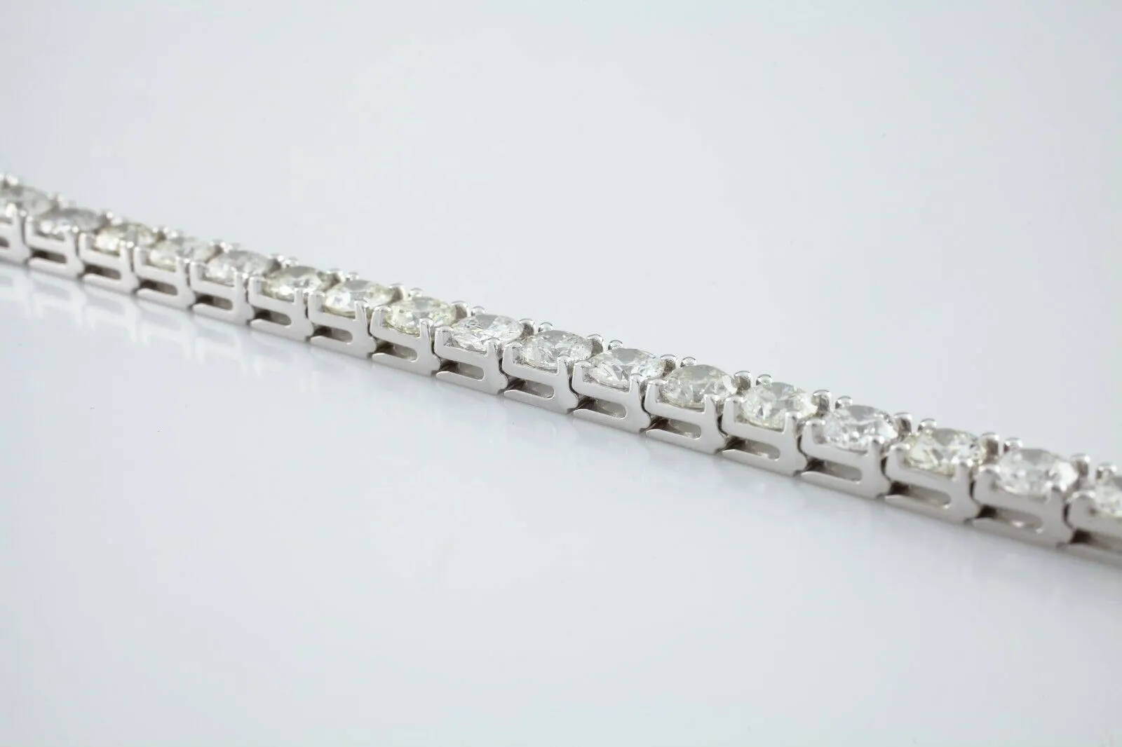 14k White Gold Round Diamond Tennis Bracelet 1 Ct Each! TDW 25.05 ct Gorgeous!