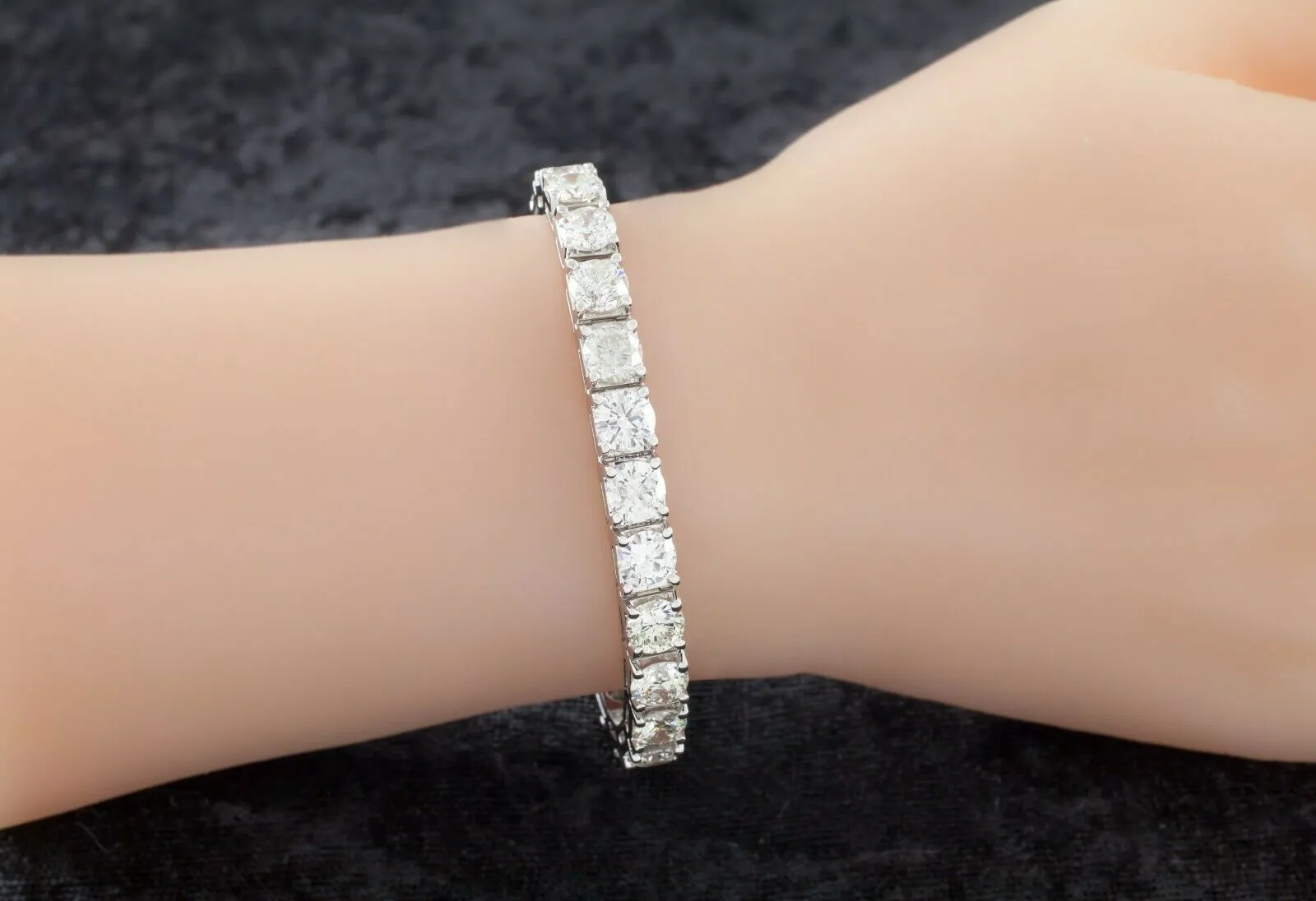 14k White Gold Round Diamond Tennis Bracelet 1 Ct Each! TDW 25.05 ct Gorgeous!