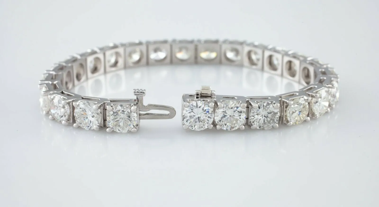14k White Gold Round Diamond Tennis Bracelet 1 Ct Each! TDW 25.05 ct Gorgeous!