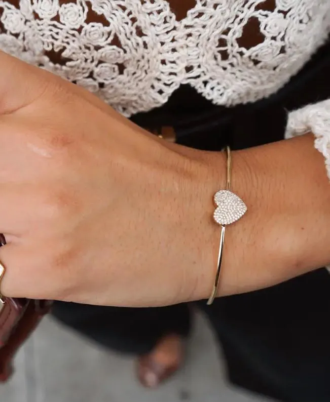 14k Yellow Gold Diamond Heart Wire Bracelet