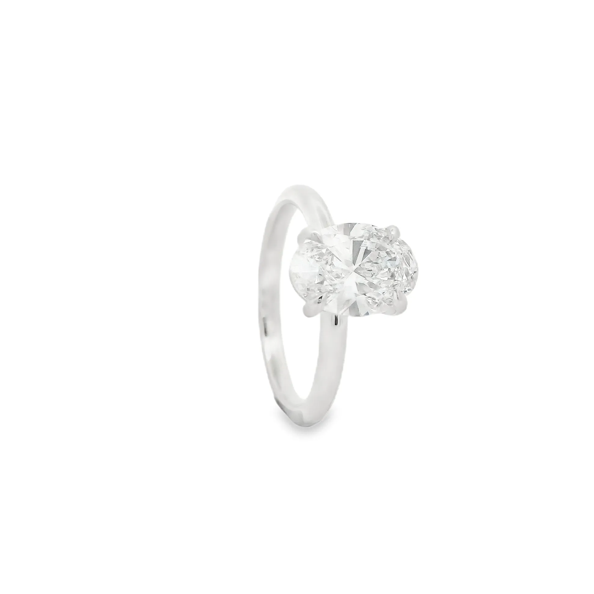 18ct White Gold Oval Cut Lab Grown Diamond Solitaire Ring TDW= 2ct R-00150