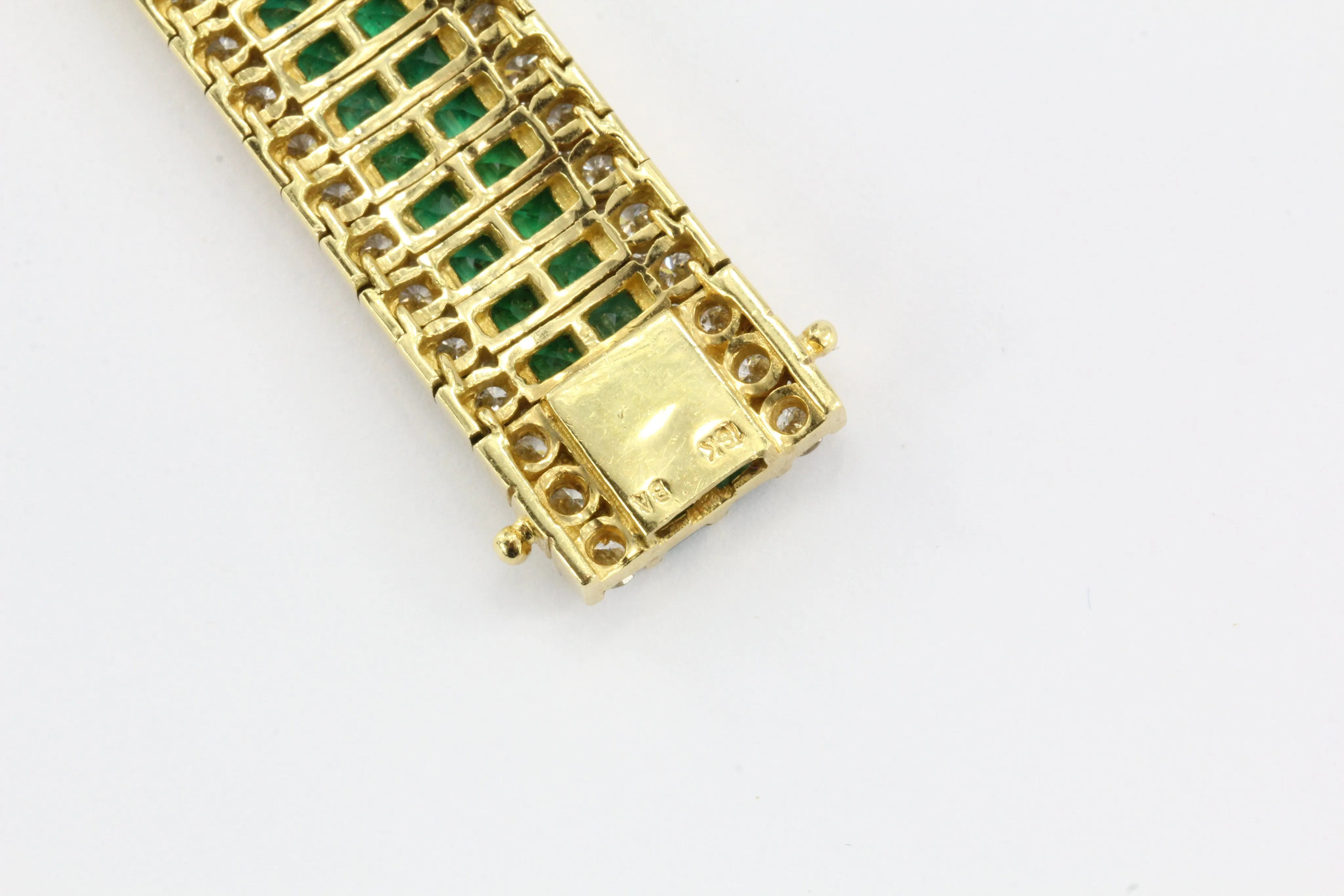 18k Gold Diamond & Emerald Tennis Bracelet 21 CTW