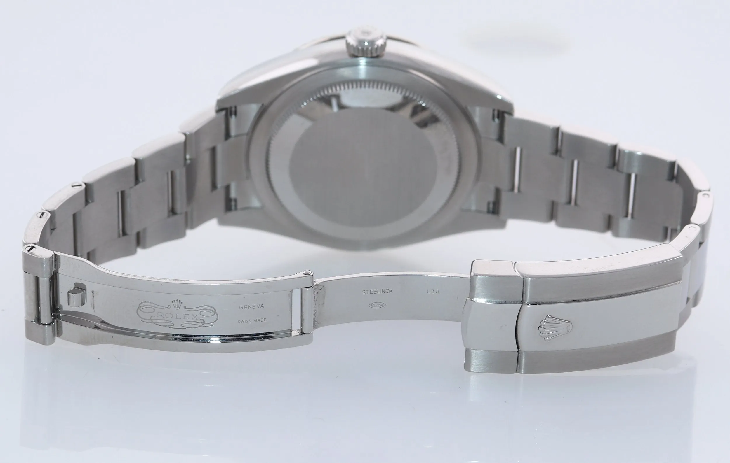2022 Rolex Sky-Dweller Steel White Gold Fluted Bezel 326934 42mm Watch Box