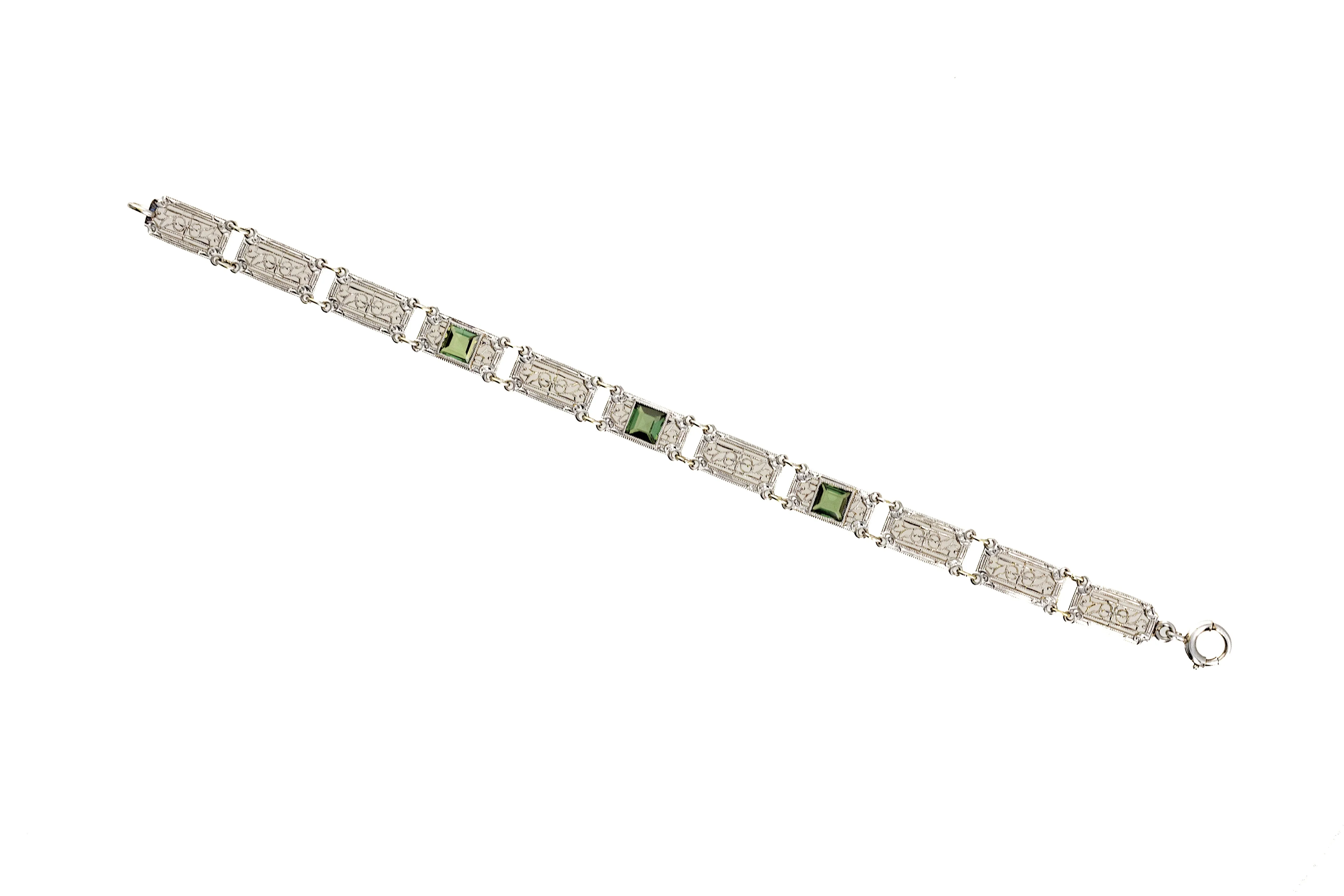 Art Deco 1.30 Carat Green Tourmaline Filigree Bracelet