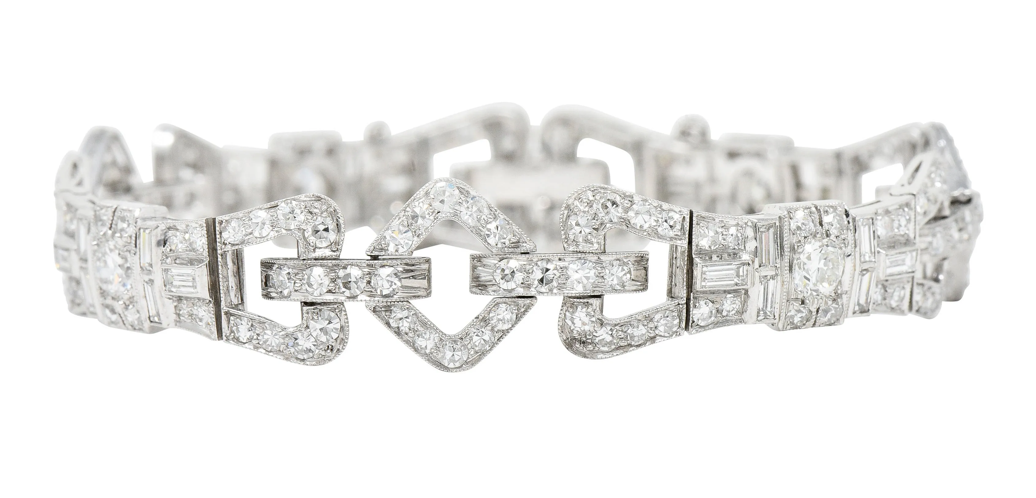 Art Deco 6.15 CTW Diamond Platinum Buckle Link Bracelet