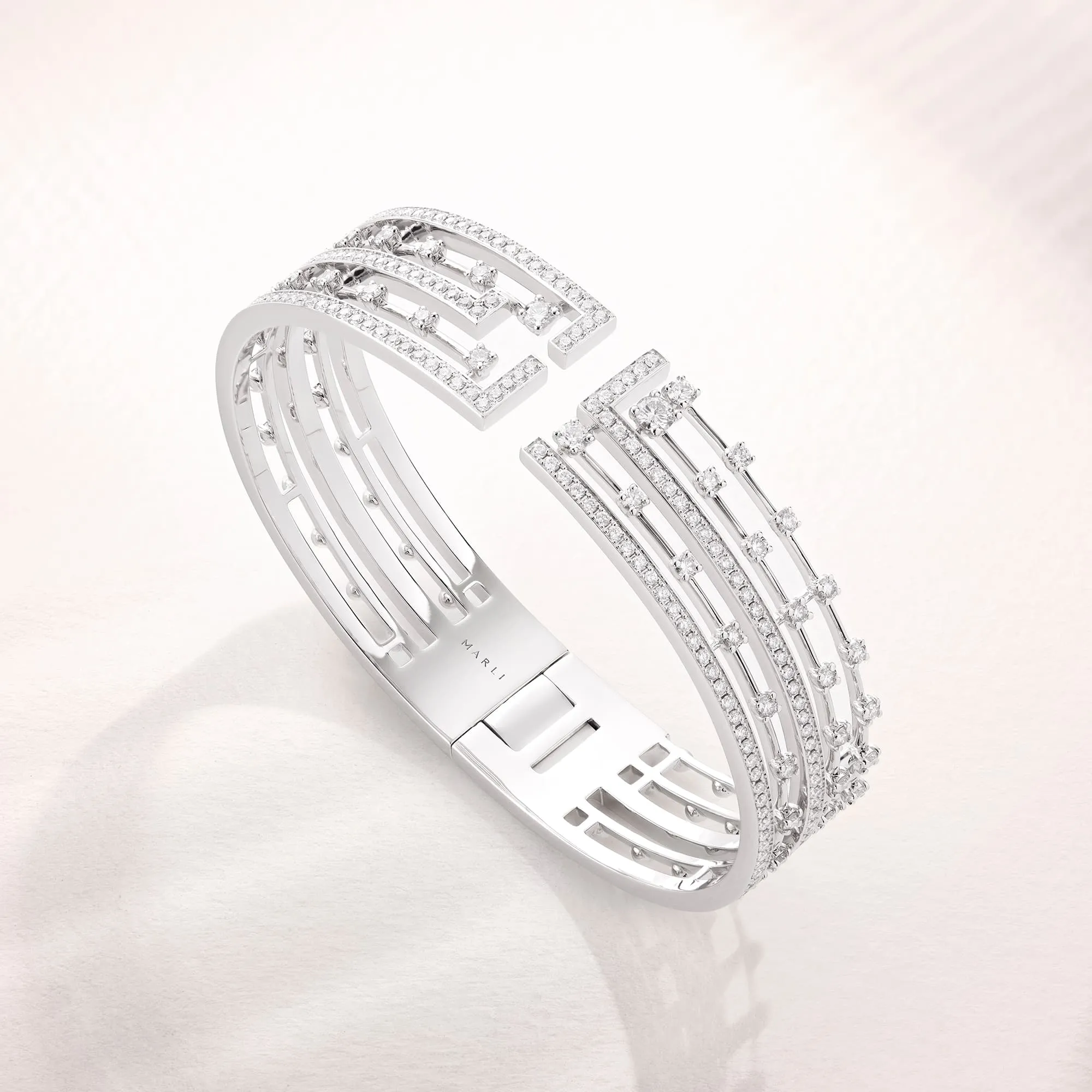 Avenues Statement Hinged Bracelet