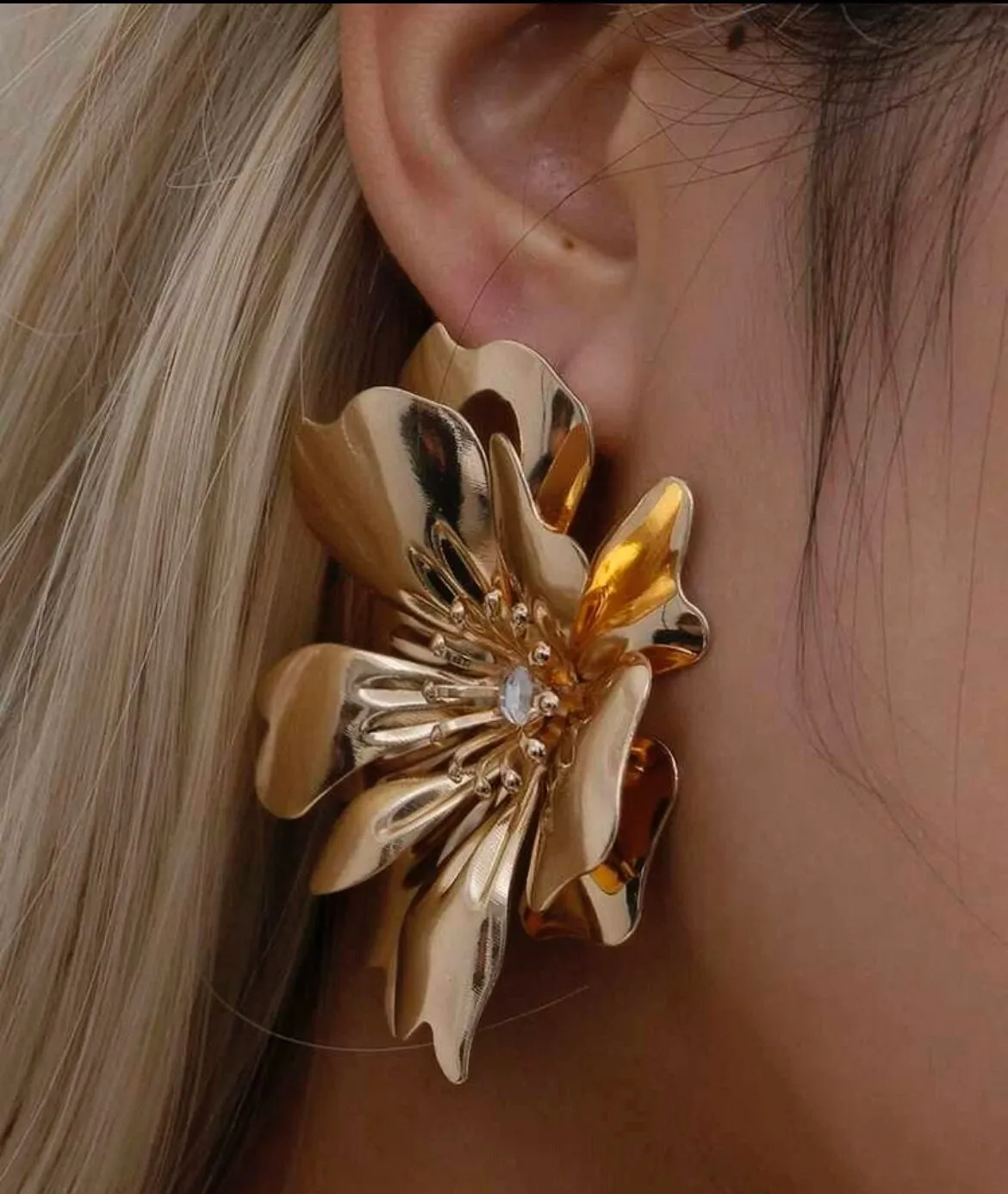 Big gold Flower earrings , gold studs large , huge gold stud earring , floral gold earrings , statement chunky gold studs