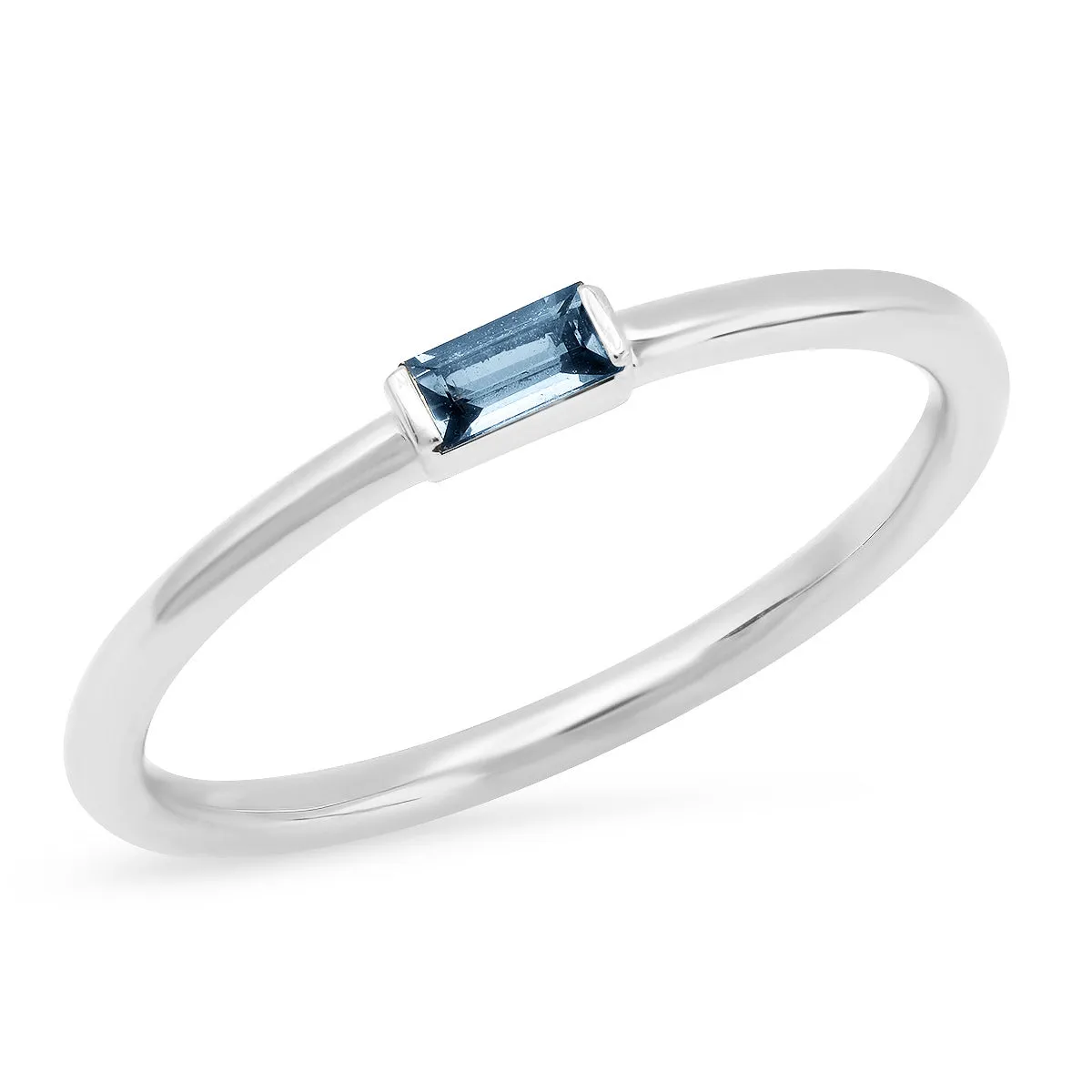 Blue Sapphire Baguette Solitaire Ring