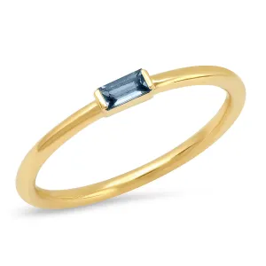 Blue Sapphire Baguette Solitaire Ring