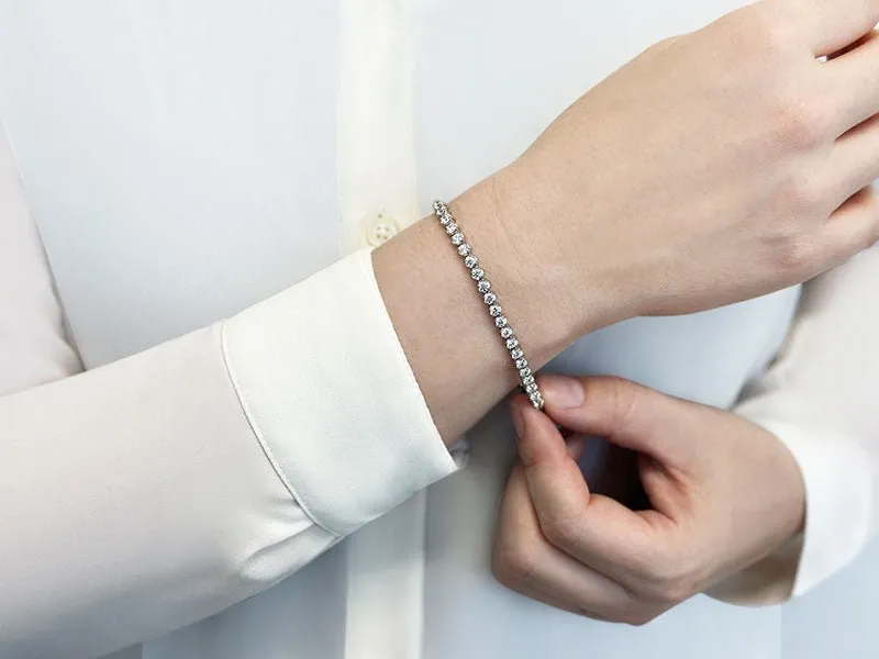 Captivating Shimmer Lab-Grown Diamond Tennis Bracelet with 3.60 ct.(finished) 2.7mm