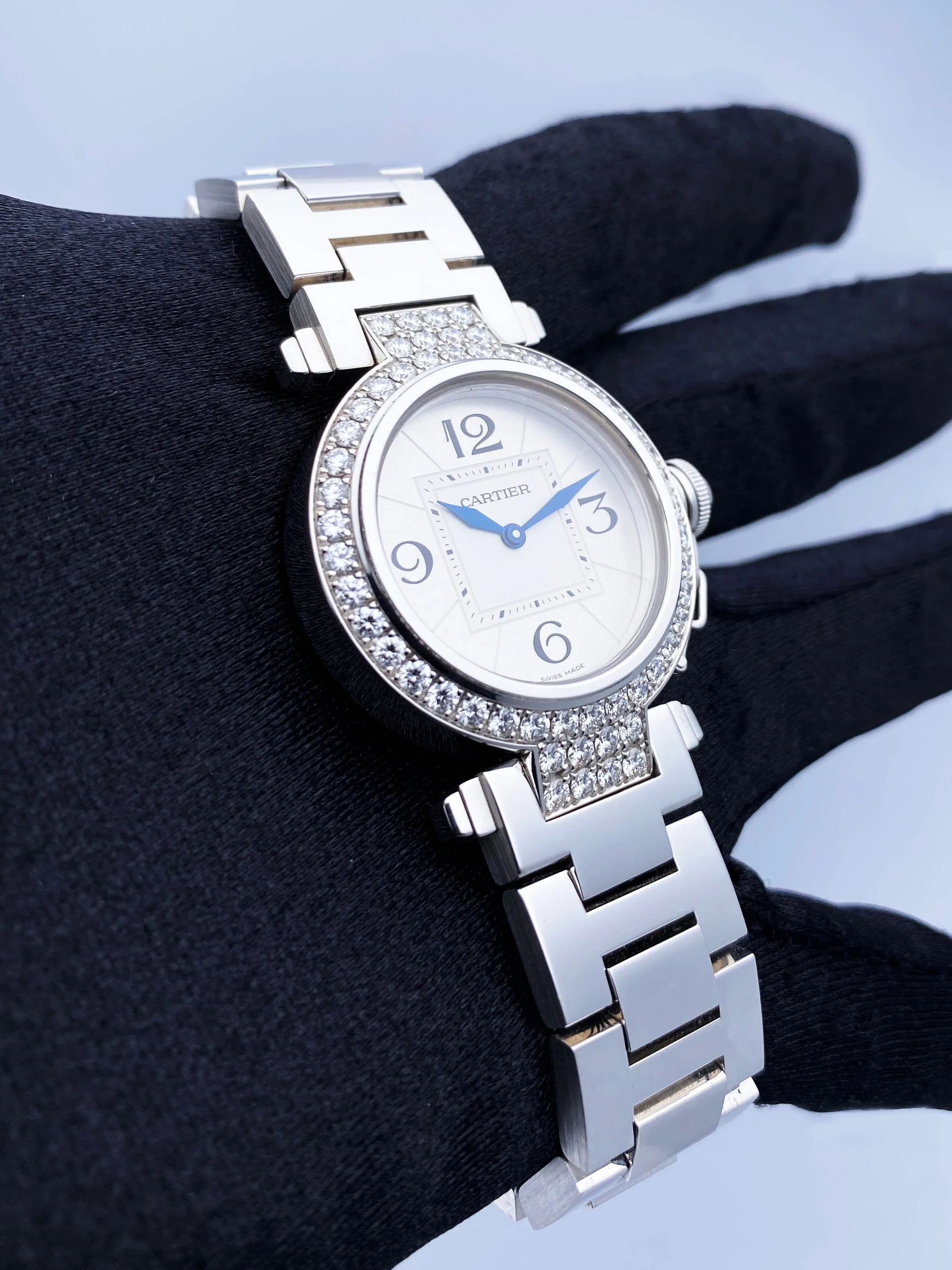 Cartier Pasha WJ11924G Rhodiumized White Gold Ladies Watch