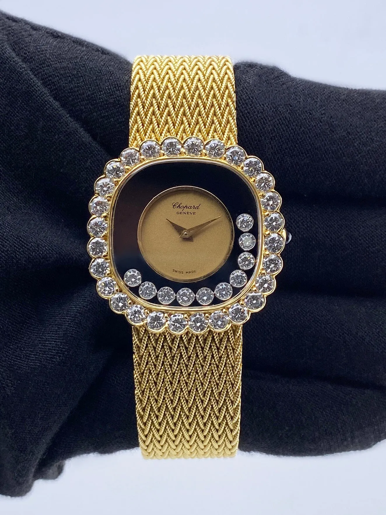Chopard Happy Diamonds 5089 5 Diamond 18K Yellow Gold Ladies Watch