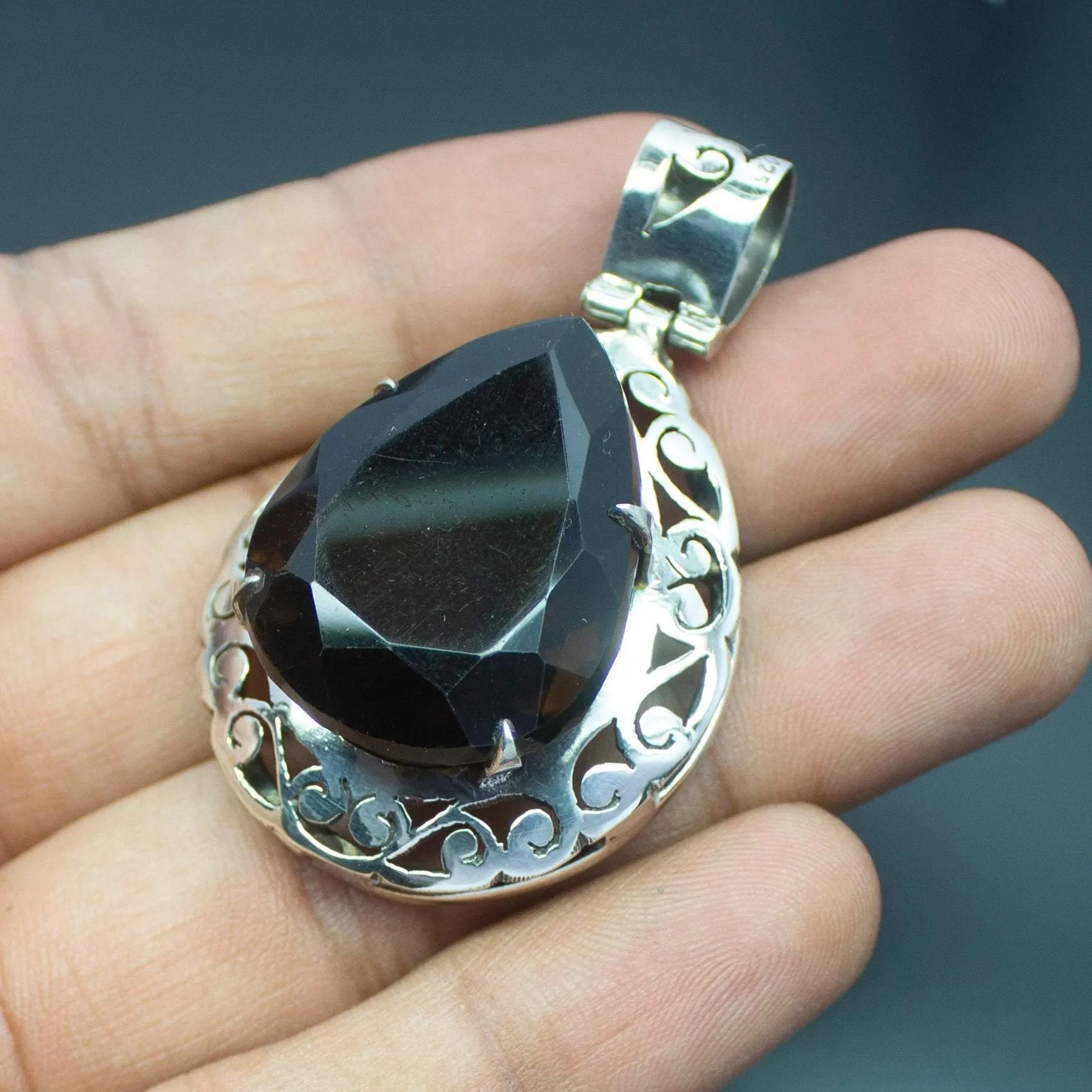Christmas Gift,  21.2g, Totally Handmade Natural Smoky Quartz Pear Shape 925 Sterling Silver Pendant