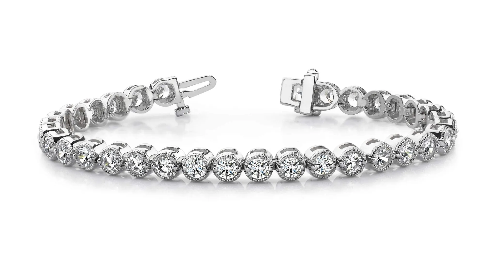Circle Milgrain Diamond Bracelet with 8.25 ct.(finished) 4mm