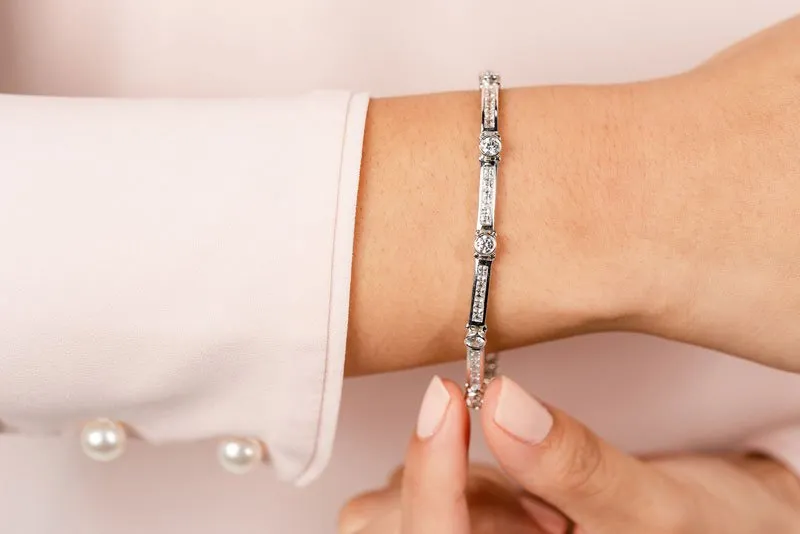 Classic Channel Frame Diamond Bracelet with 5.94 ct.(finished) 2.25mm, 3.8mm