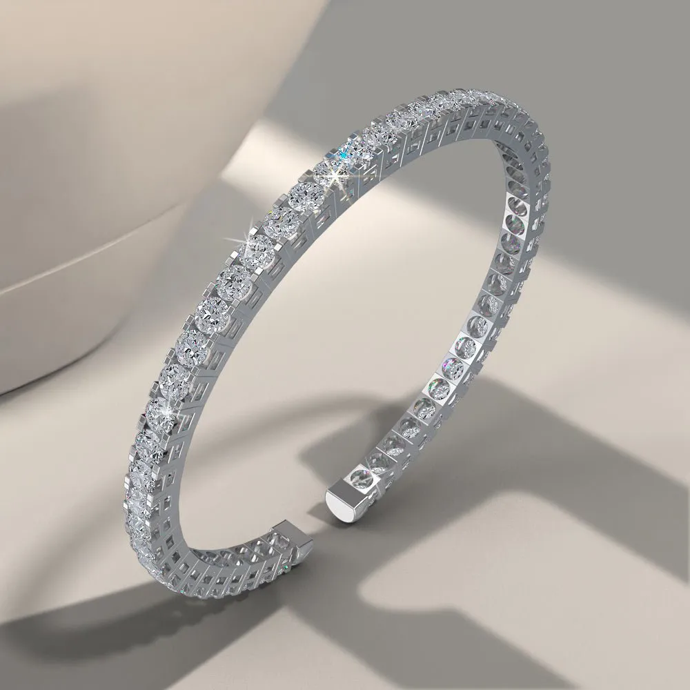 Classic Four Prong Flexible Lab-Grown Diamond Bangle with 4.68 ct.(finished) 2.8mm