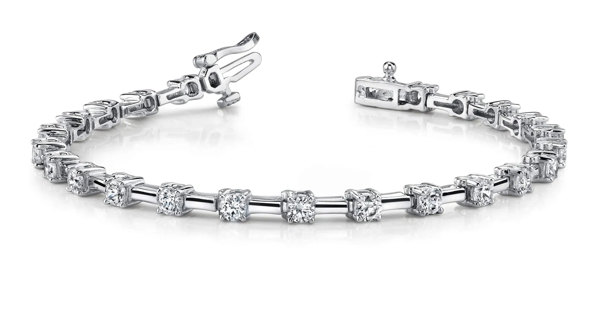 Classic Solid Rectangle Link Diamond Bracelet with 1.96 ct.(finished) 2.7mm
