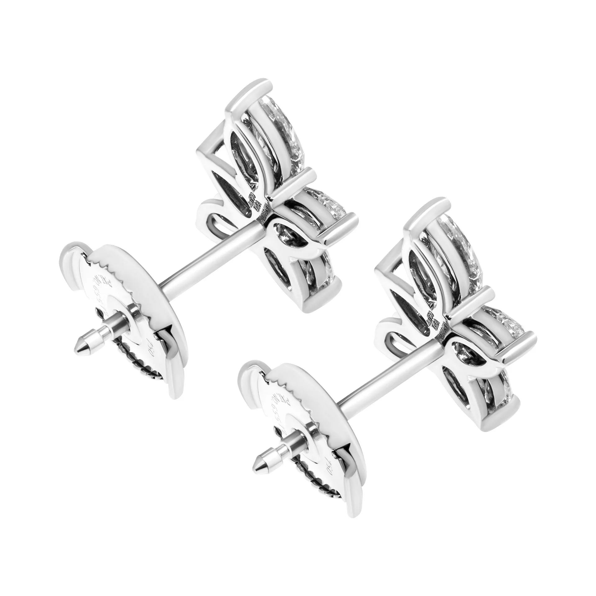 Cluster Diamond Earrings in 18K White Gold