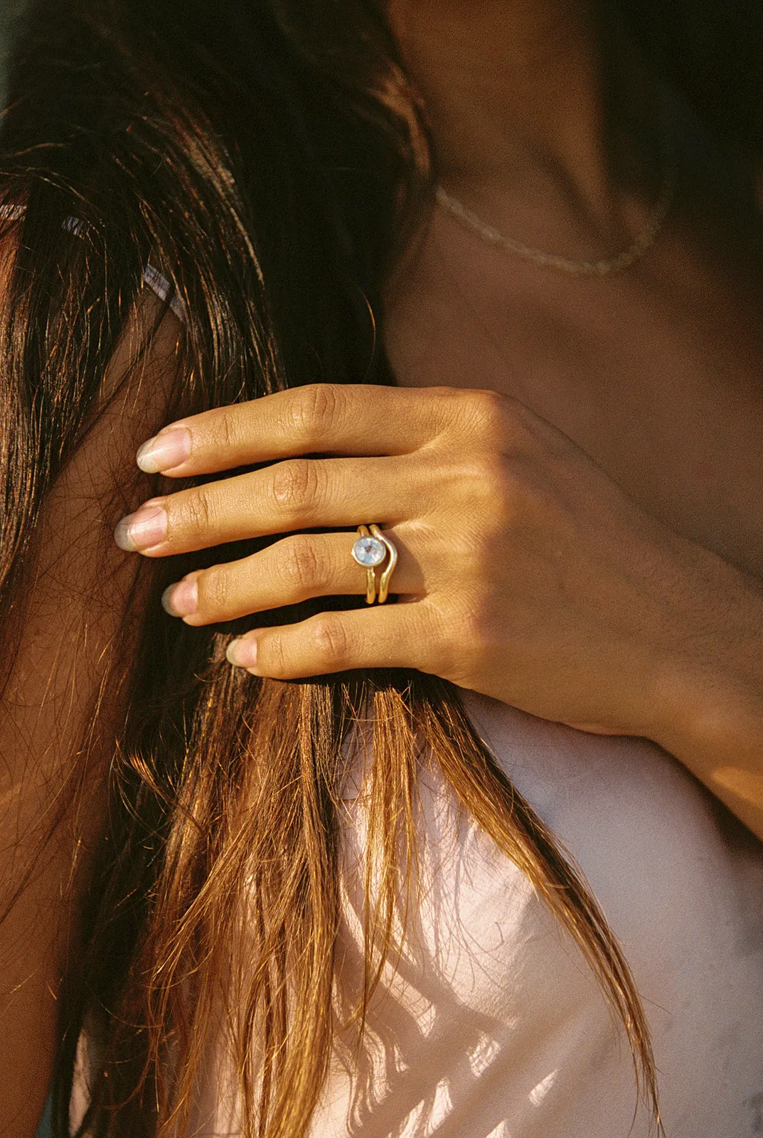Curved Solitaire Band