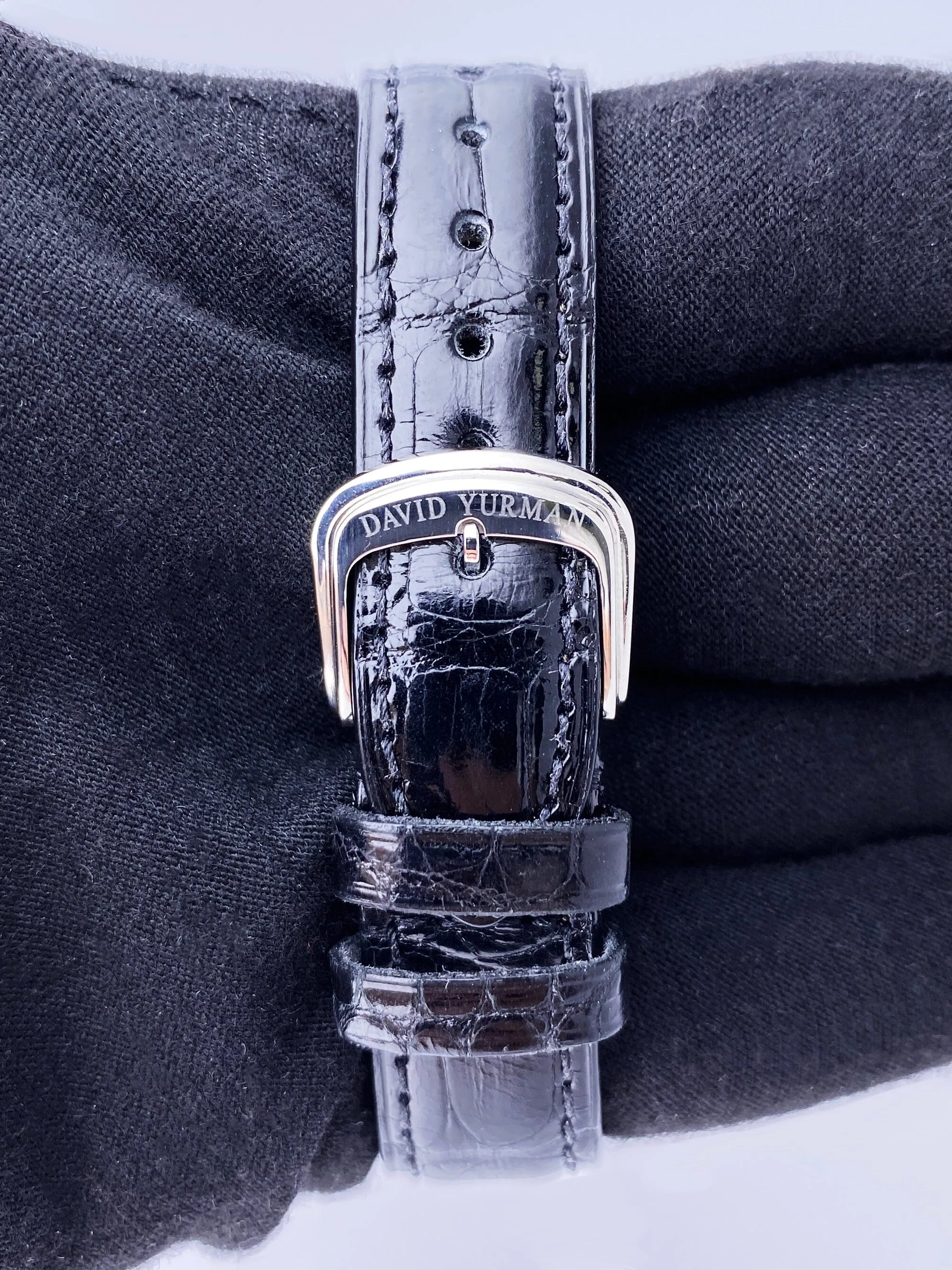 David Yurman Thoroughtbred T304-XSST MOP Diamond Ladies Watch