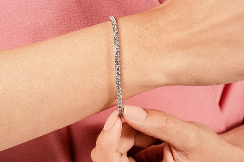 Diamond Dreams Lab-Grown Diamond Tennis Bracelet with 10.25 ct.(finished) 4mm