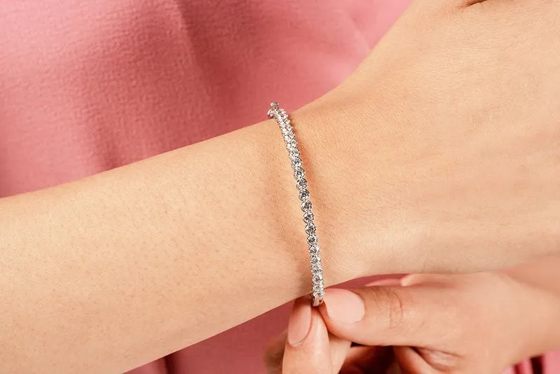 Divinely Dazzling Bangle Lab-Grown Diamond Bracelet with 1.06 ct.(finished) 2mm