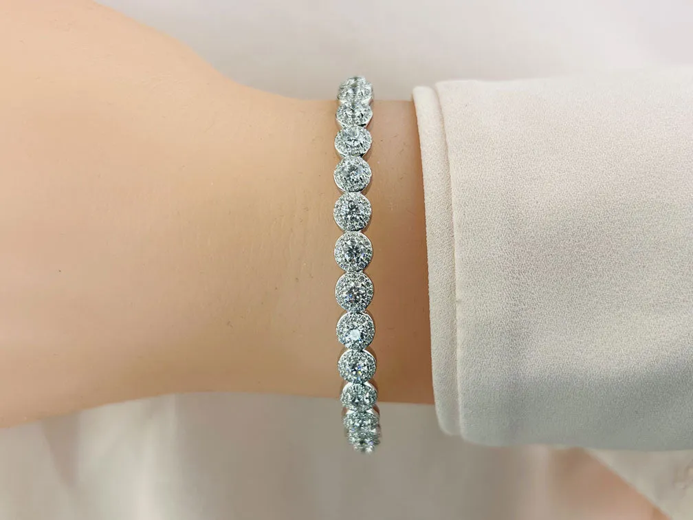 Divinely Dazzling Halo Bangle Lab-Grown Diamond Bracelet with 2.56 ct.(finished) 1mm, 3.2mm