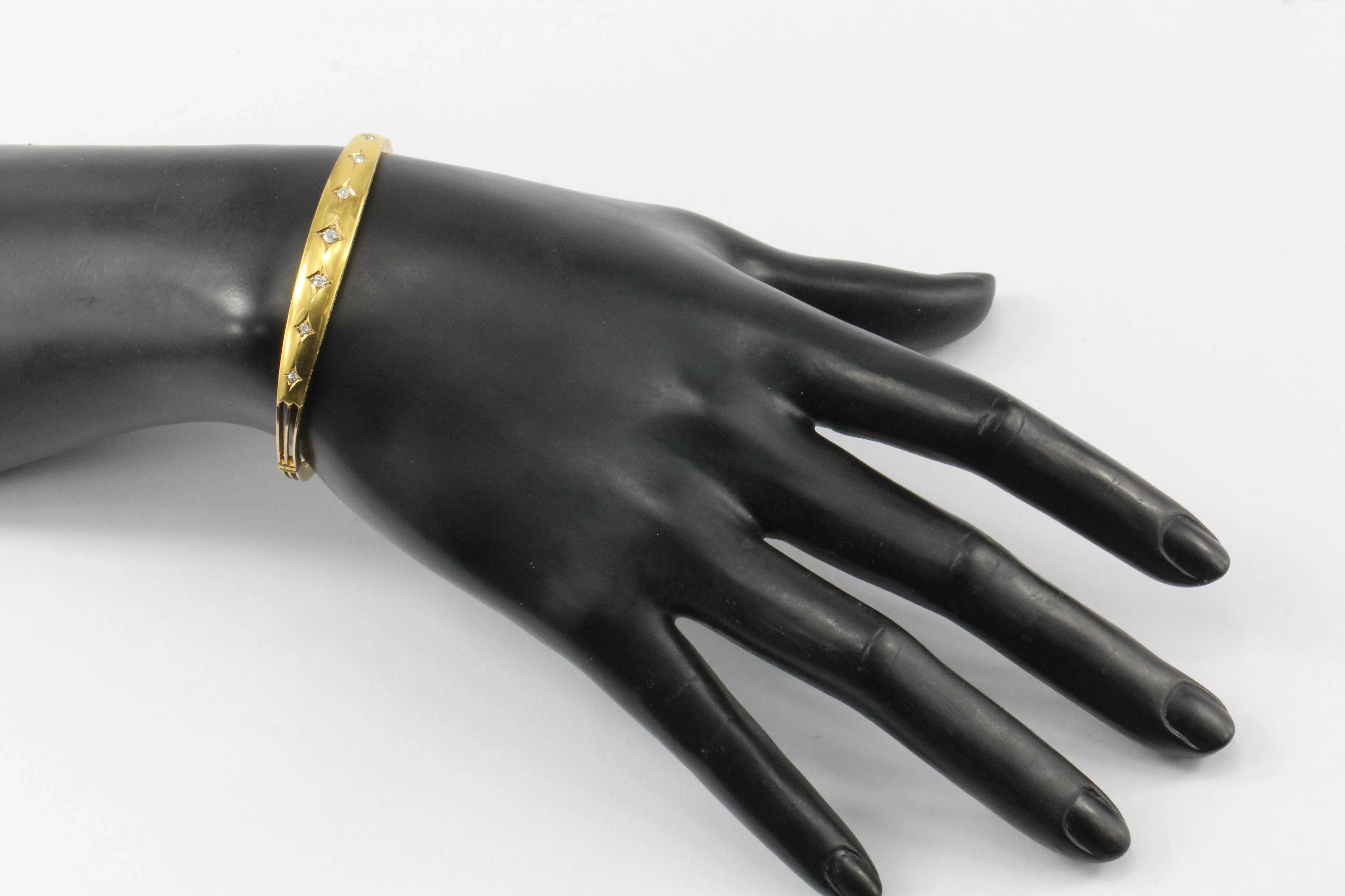 Edwardian 15K Yellow Gold Old Mine Cut Diamond Bangle Bracelet c.1910