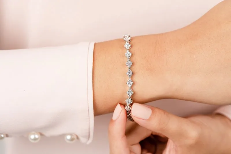 Four Clover Diamond Tennis Diamond Bracelet with 4.10 ct.(finished) 2.25mm