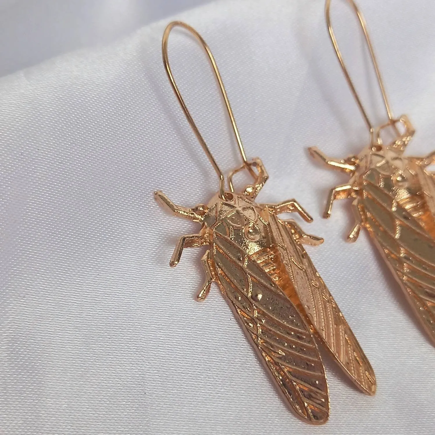 Gold Insect Drop Earrings -  Bug Earrings, Insect Jewellery, High Polished, Hanging Jewellery, Gold Accessories,Gold Jewellery,Gold Earrings