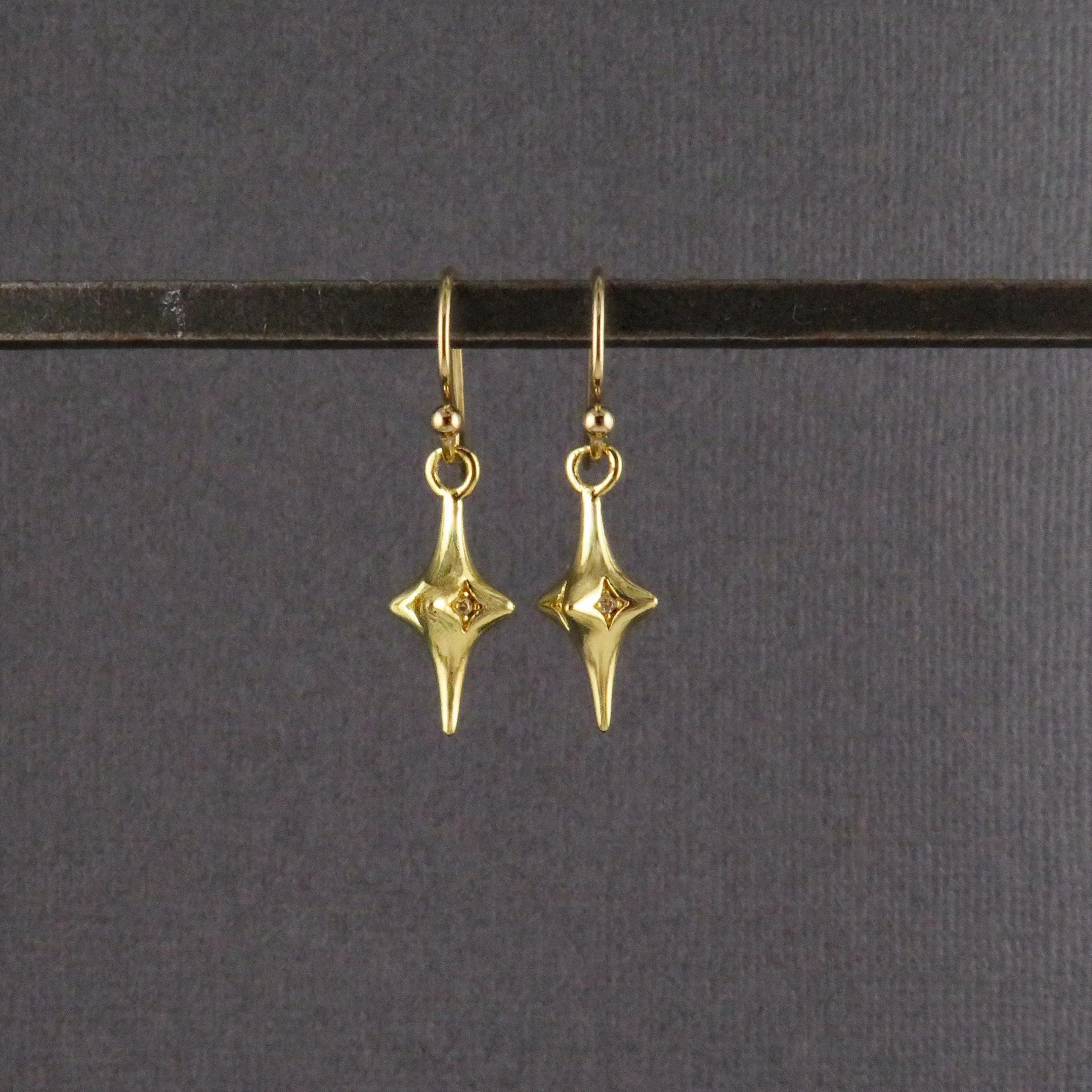 Gold Twinkle Necklace