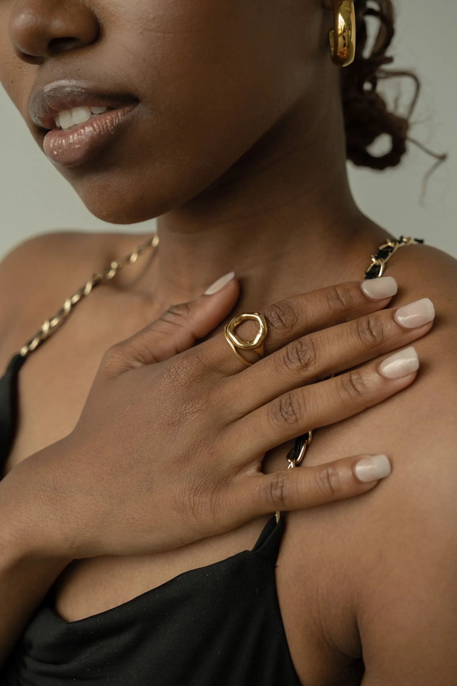 Golden Muse Jewelry Set