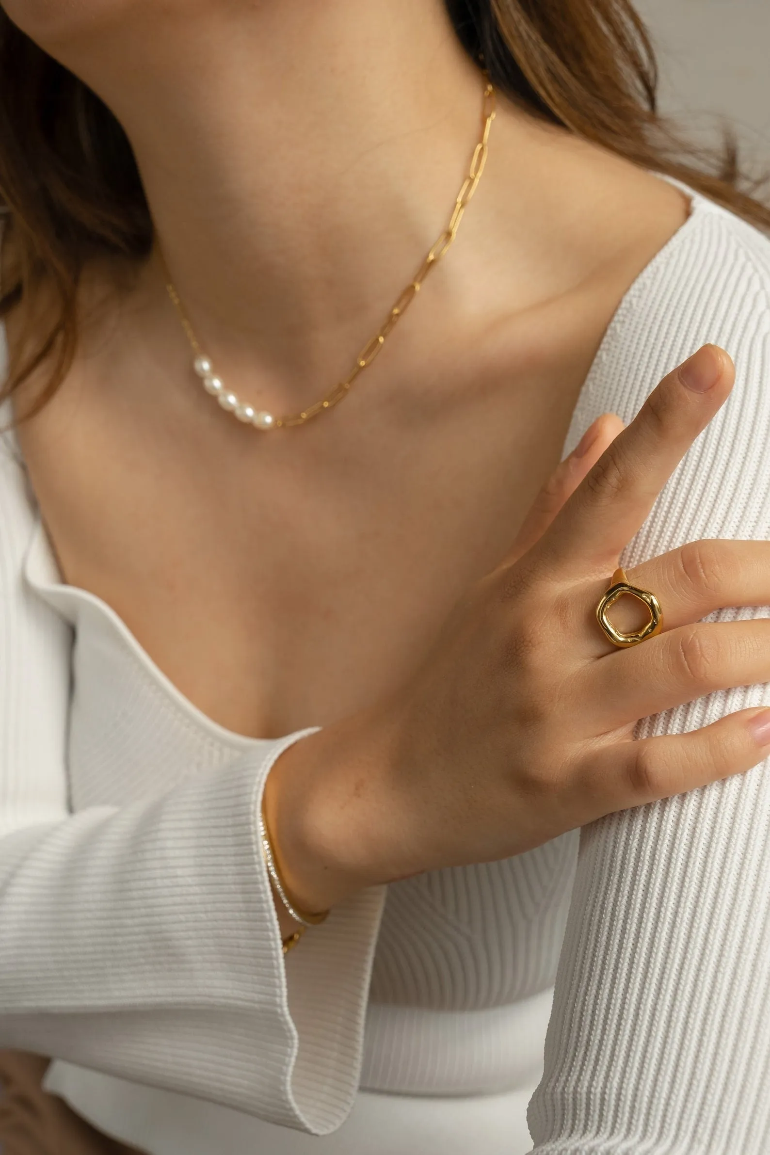 Golden Muse Jewelry Set