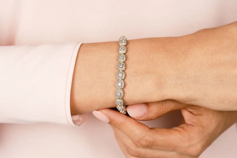 Grand Princess Cut Lab-Grown Diamond Bracelet with 4.45 ct.(finished) 1.1mm, 2.5mm