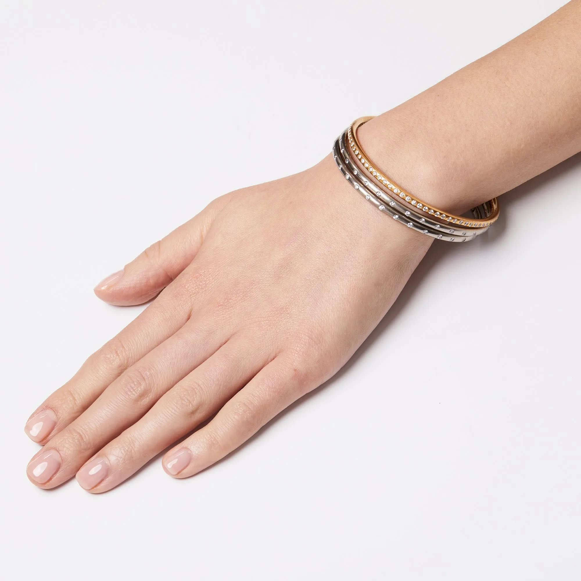 Hoopstock 32 Diamond Bangle in 18K Alpine Gold- 3.3mm