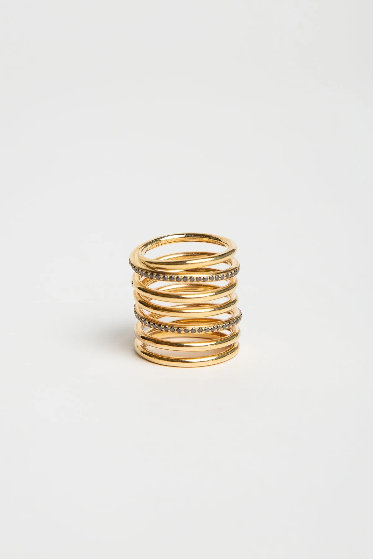 JOANNE FISKE | BLACK DIAMOND SPIRAL RING