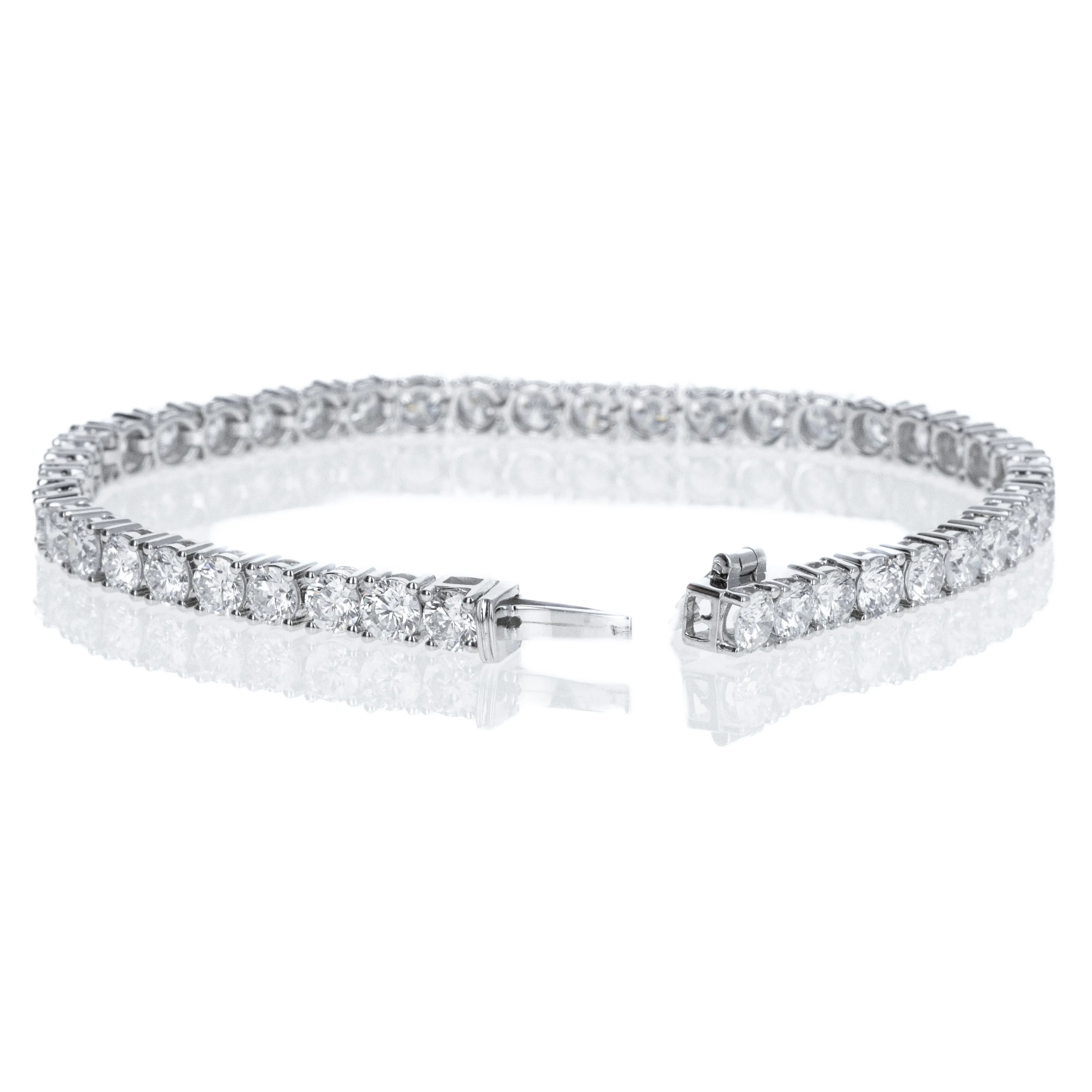 Lab Grown Platinum 5.34 Carat Round Diamond Tennis Bracelet