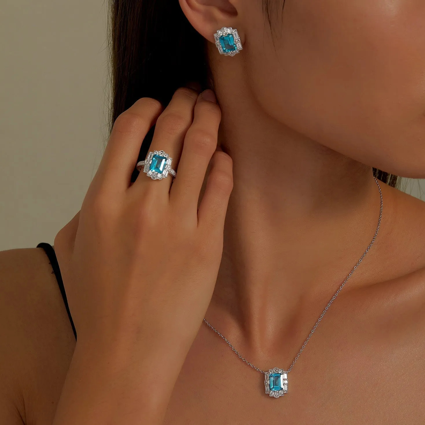 Lafonn Lab-Grown Emerald Cut Teal Sapphire Halo Necklace