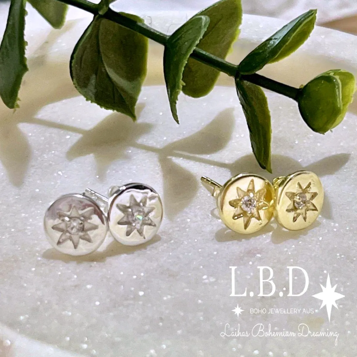 Laihas Prestige ‘Shoot For The Stars’ Gold Stud Earrings-Topaz