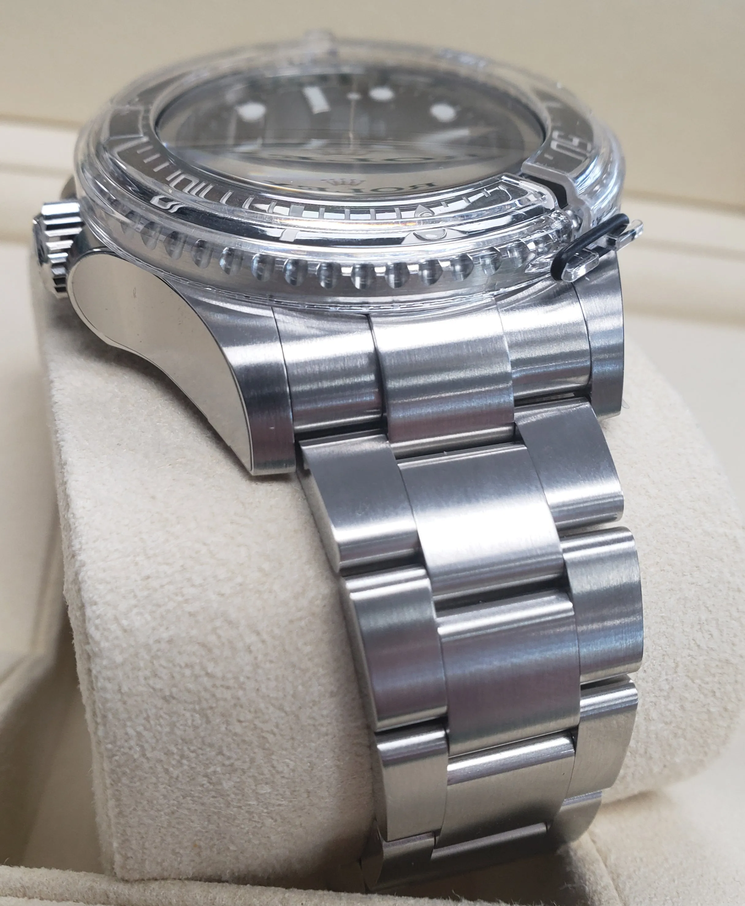 NEW 2019 Rolex Sea-Dweller Deepsea James Cameron Steel Blue 44mm Dive 126660