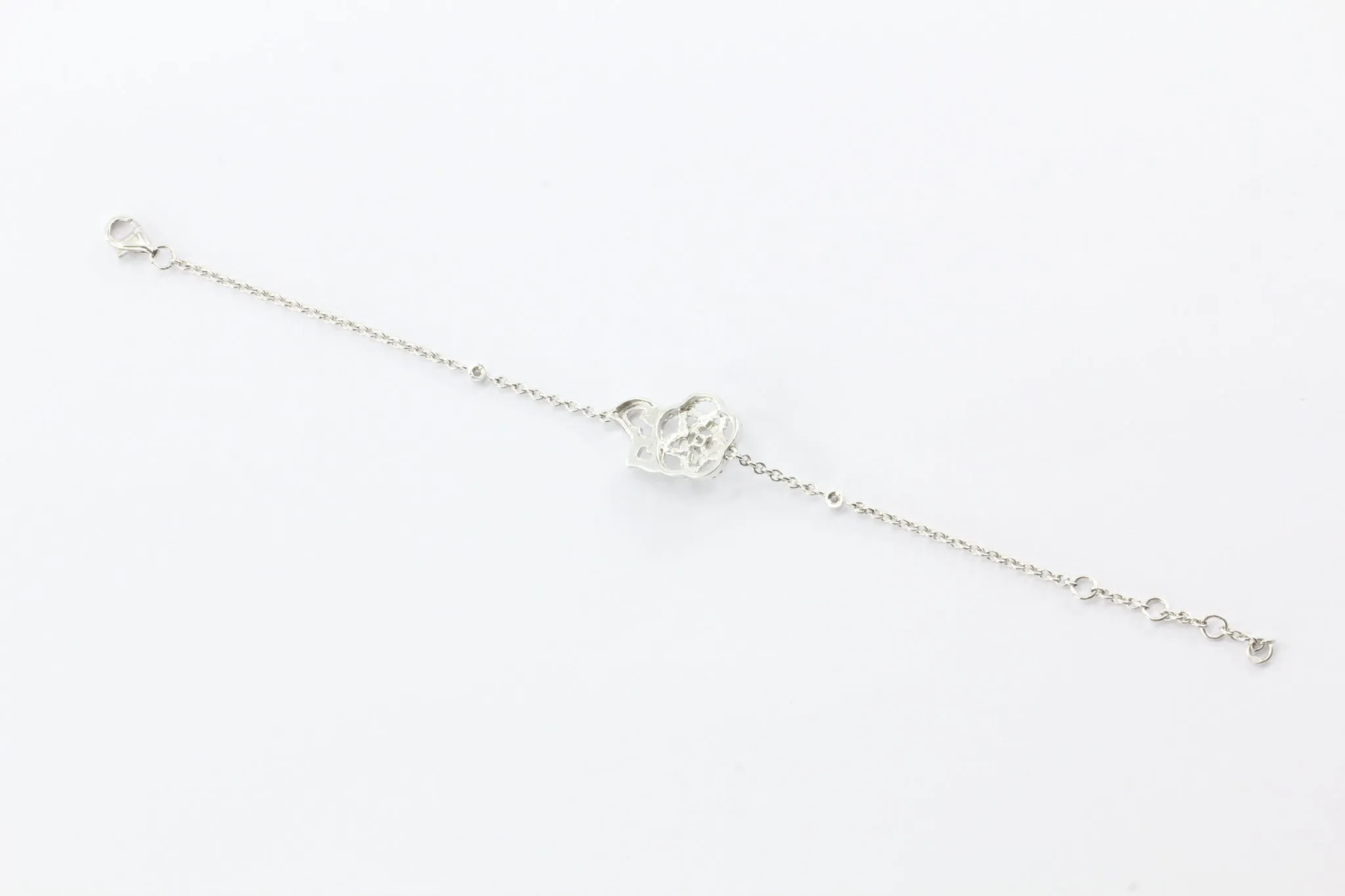 New CHANEL Camelia Brode 18K White Gold & Diamond Bracelet in Box