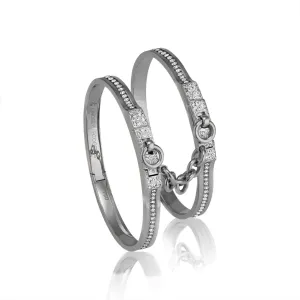 OATH DOUBLE CUFFS WITH PAVE DIAMOND ROW AND PAVE LATCH