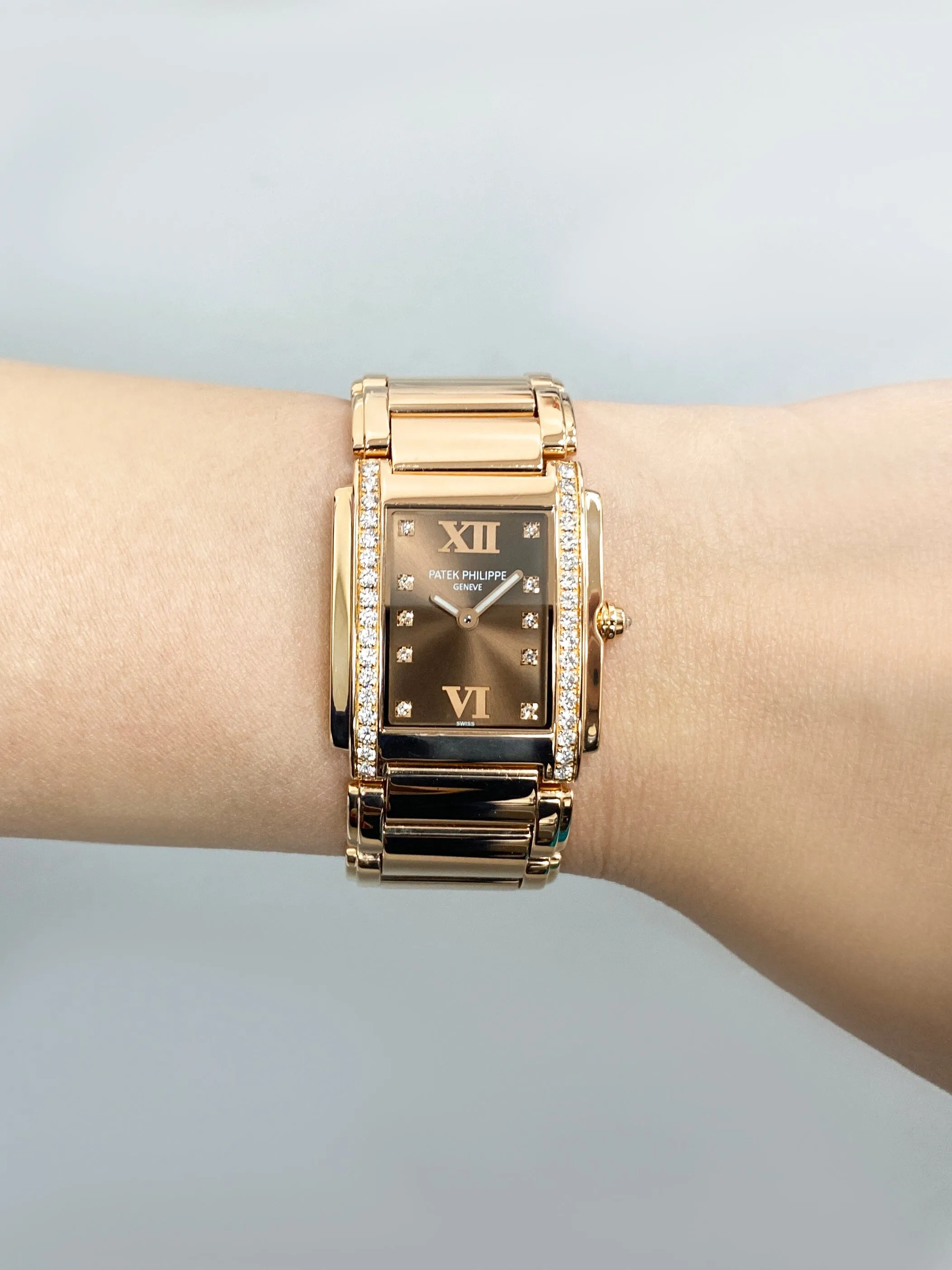 Patek Philippe Twenty-4 4910/11 Chocolate Dial Ladies Watch