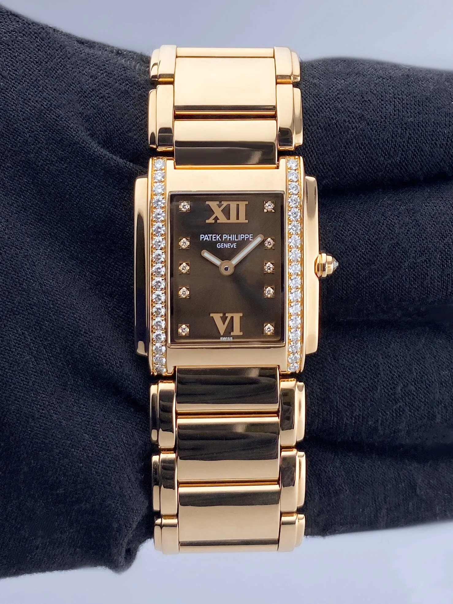 Patek Philippe Twenty-4 4910/11 Chocolate Dial Ladies Watch