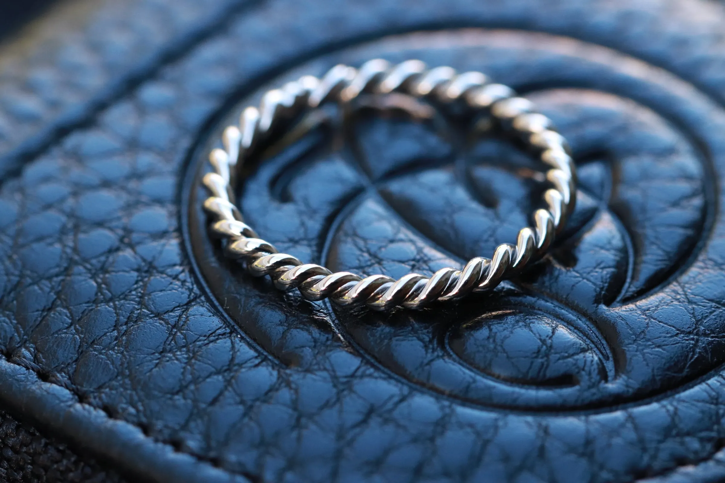 Platinum ring - twist women's ring, platinum weddingband - twisted platinum band