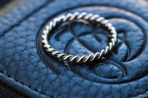 Platinum ring - twist women's ring, platinum weddingband - twisted platinum band