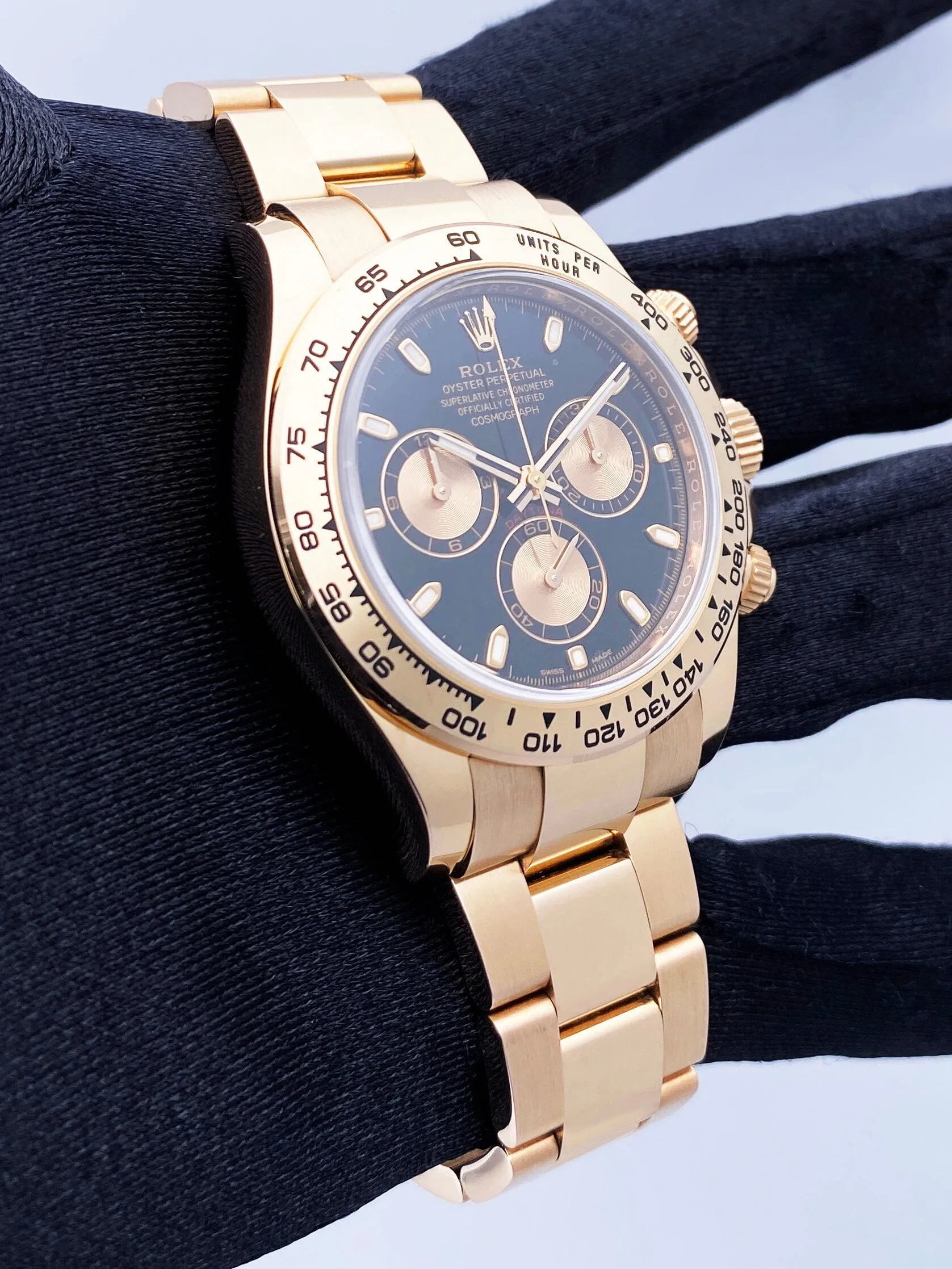 Rolex Daytona 116505 18K Rose Gold Black Dial Mens Watch